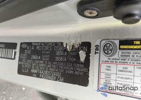 2013 Kia Forte Lx z USA, uszkodzony, nr VIN KNAFT4A29D5724932